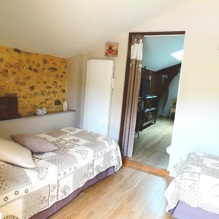Le Moulin De Mayence Bed & Breakfast Plazac